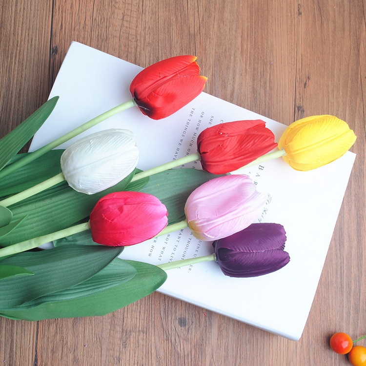 Rama de flor de tulipán Artificial con hojas verdes, suministros de de boda, flores artificiales para decoración del hogar, 60cm