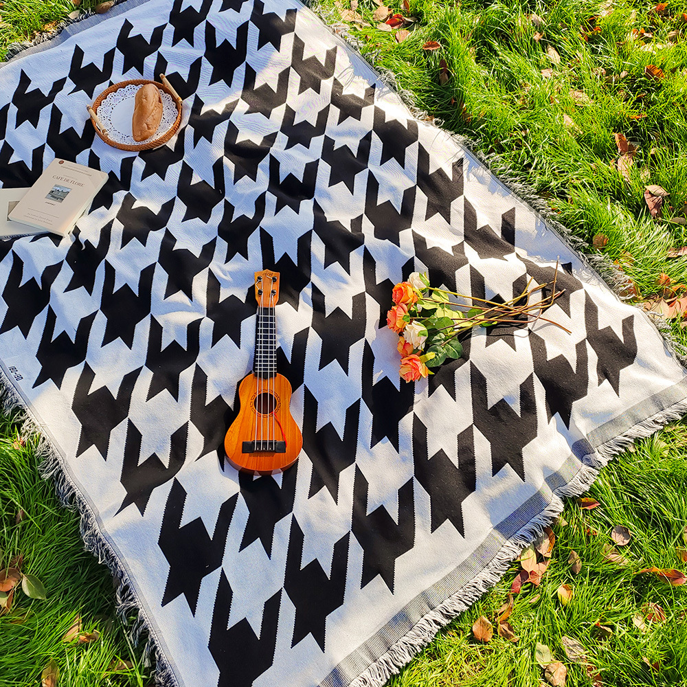 Nueva estera de Picnic a cuadros bohemia, manta para acampar en interiores y exteriores, tela de Picnic de punto portátil, funda para sofá, mantas para tienda: 100 x 150 cm / violet