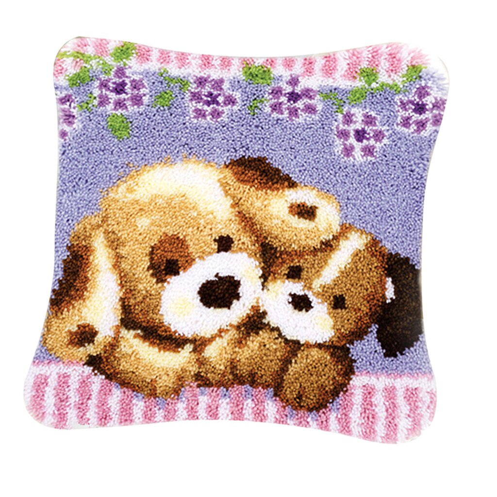 40×40cm Latch Hook Rug Kit Multiple Patterns Embroidery Cross Stitch Needlework Sewing Crafts: ZD1104