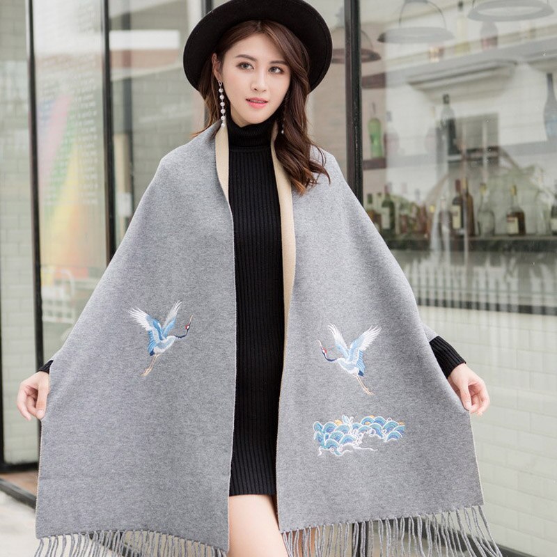 Dames sjaal borduren rode kraanvogel warme kwastjes poncho met mouwen wintersjaal cape voor dames dikke mantel: Grijs