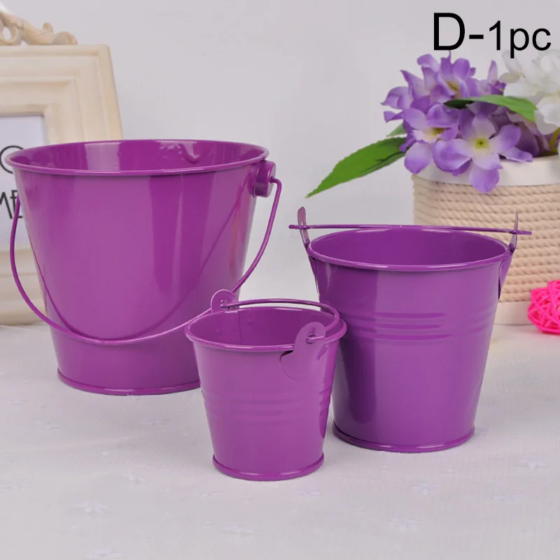 Hängande blomkruka i järn, metall, planteringshink, blomkruka, tunna, balkong, mini, förvaringskorg, heminredning, prydnadsföremål: M / Vinröd