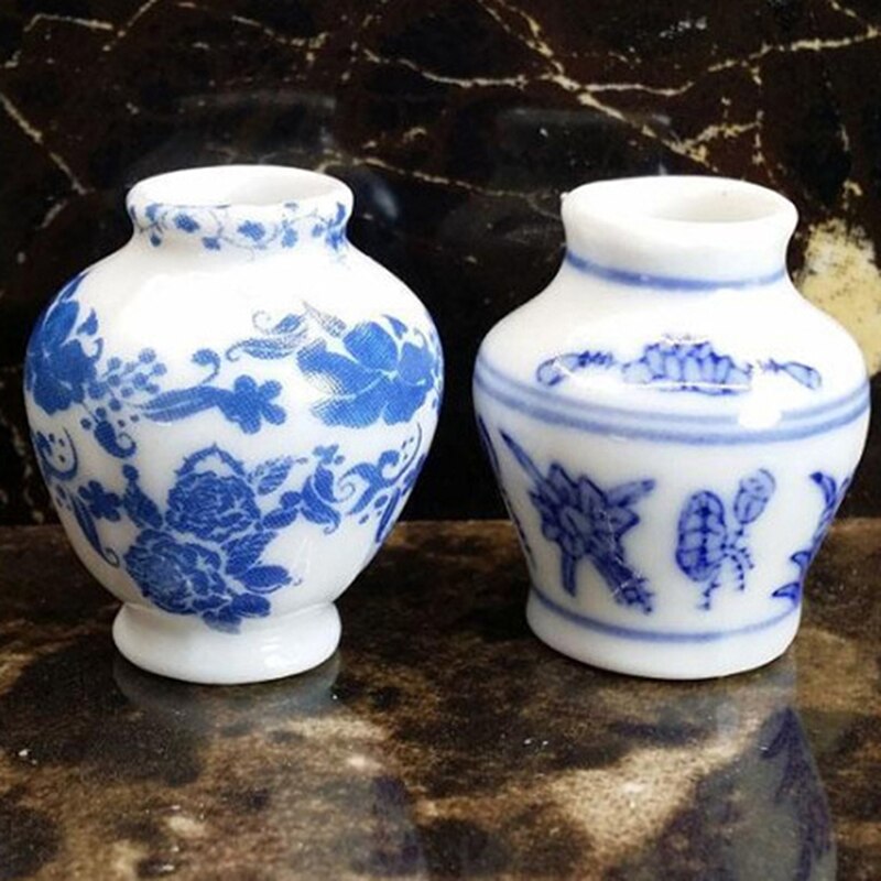 1 Set(2pcs) Mini Blue and white porcelain vase DIY Handmade Doll House Kitchen Ceramic Ornament Decora vase Dollhouse Miniatures