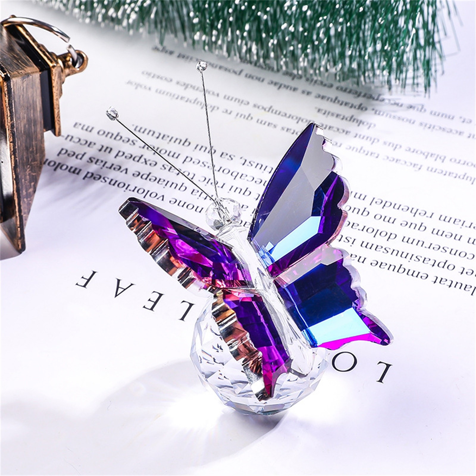 Crystal Flying Butterfly With Crystal Ball Base Statue Collection Cut Butterfly Animal Decoration Suitable For Festival: Pink