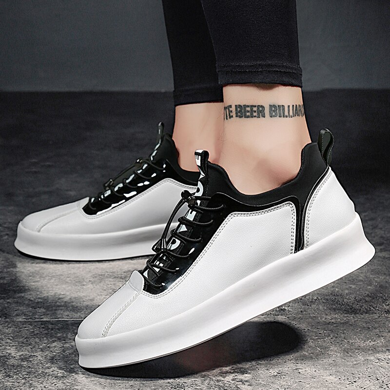 Chaussures de sport de skate pour hommes de de printemps masculine basique talon plat à lacets planche à roulettes en plein air Sneaker