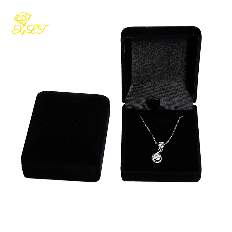 1pc Jewelry Box For Pendant Display Boxes Jewellery Pendant Packaging Storage Box Necklace Holder Pendant Box Storage Case: WHITE