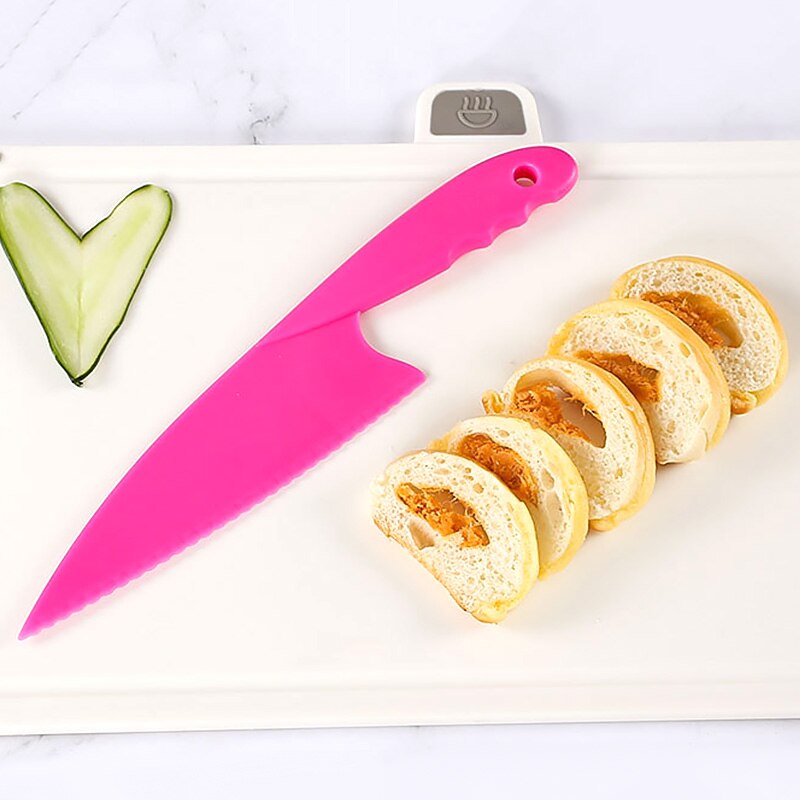 Plastic Kitchen Knife Set 3 Sizes Kids Nylon Knife Children Safety Cooking Chef Knives for Fruit Lettuce Vegetable Salad Bread