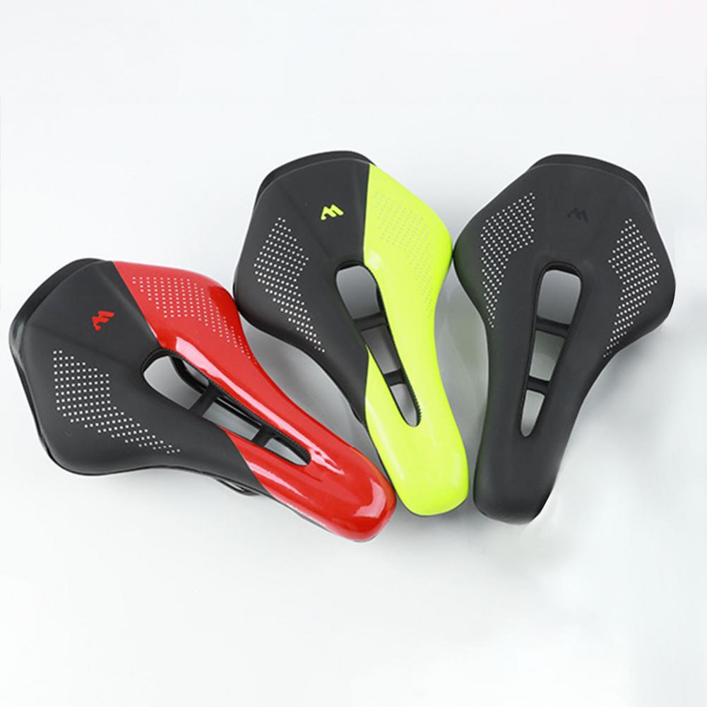 Selle de vélo ajourée confortable, respirante et souple avec coussin de siège pour le cyclisme