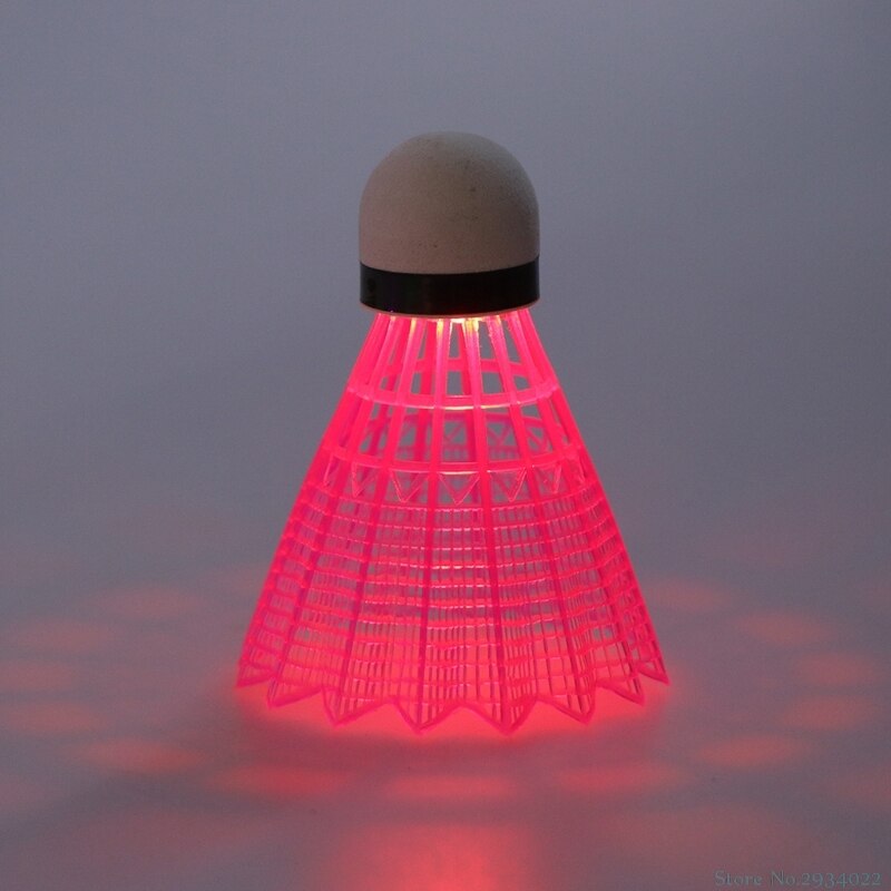 3 stk. led glødende lys op plast badminton fjerbolde farverige belysningskugler  q22f: Rød