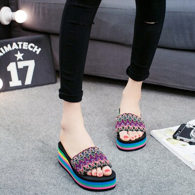 Women Beach Sandals Summer Beach Shoes Woman Wave Print Water Shoes Woman Outdoor Sandals Sneakers: Red / 5.5