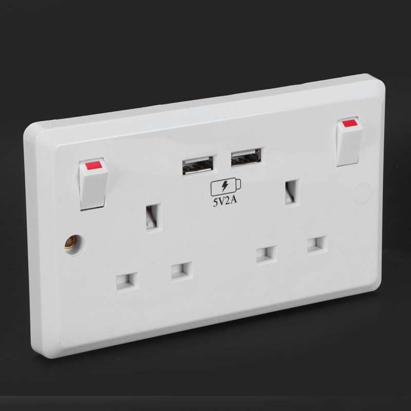USB Wall Socket with Leakage Protection Switch Intelligent Multi Plug Outlet UK 250V