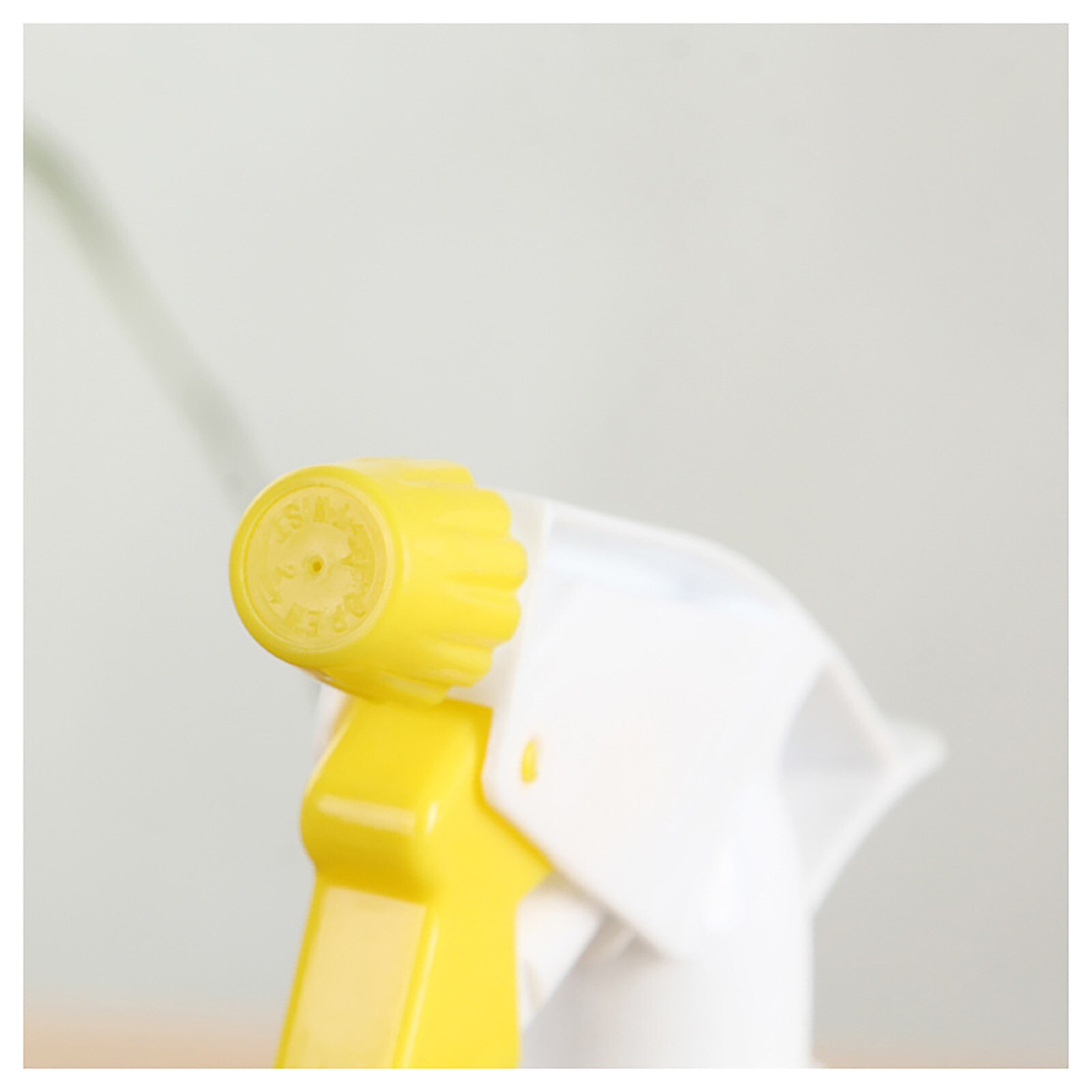 Empty Spray Bottle Plastic Watering The Flowers Water Spray For Salon Plants Pot Fine Mist Sprayer Garden Plant Watering Tools