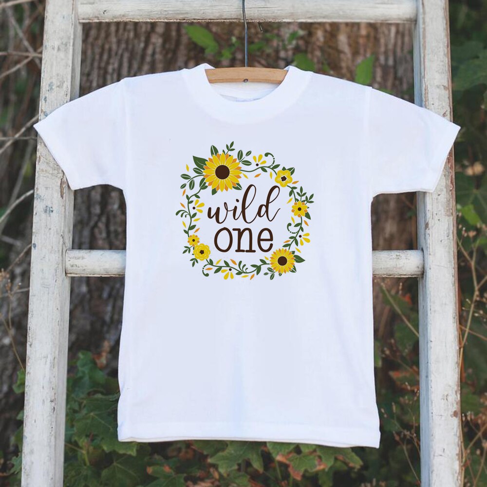 Selvaggio Una Camicia Di Compleanno Di Compleanno selvaggio uno magliette Primo Compleanno del Girasole Della Ragazza t-camicia Prima Di Compleanno Della Ragazza vestito: HF88-KSTWH / 24M