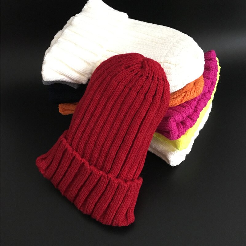 Gorro con pompones de piel para mujer, gorro de punto, gorros gruesos, de invierno: wine red / kid size