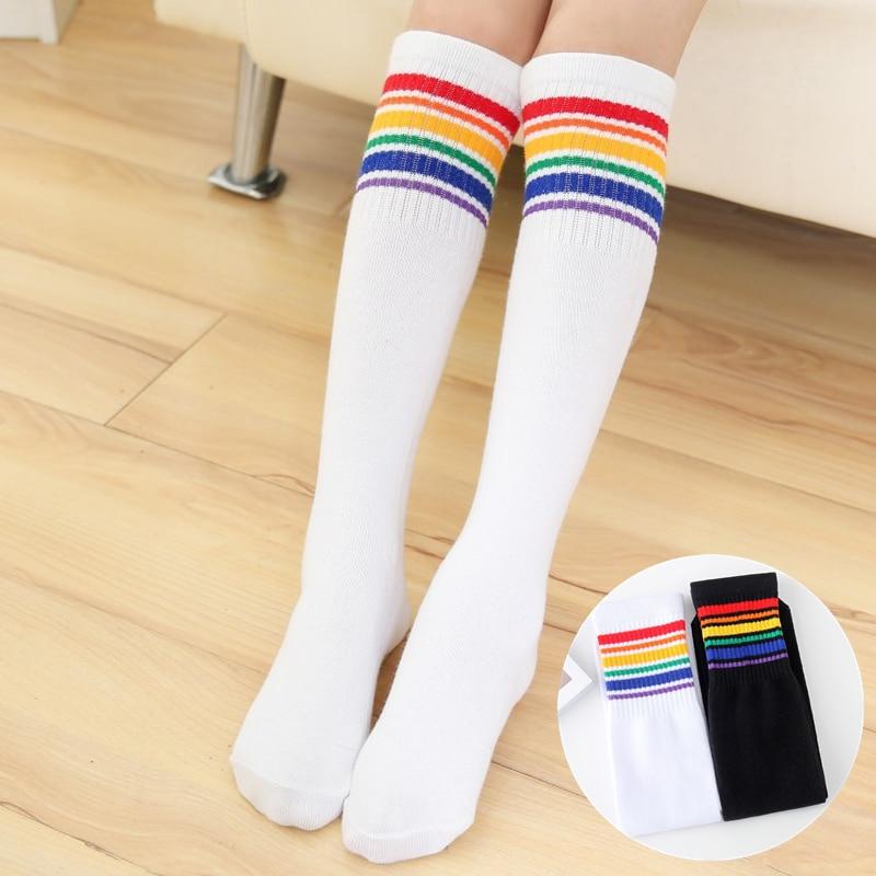 Calcetines largos hasta la rodilla para niños y bebés, de algodón a rayas, color blanco