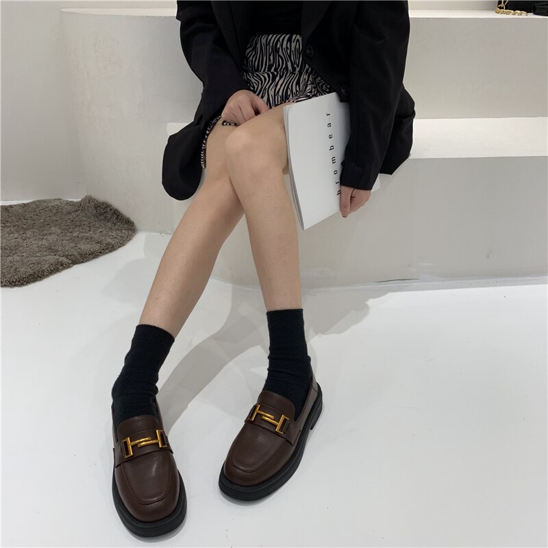 Bedstemor sko afslappet kvindelige sneakers træsko platform loafers med pels efterår oxfords kvinders lavvandede mund rund tå flade metal