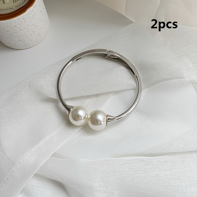 2 anéis de cortina de metal estilo boêmio com pérolas artificiais – laços de cortina para decoração de casa duráveis e elegantes: Prateado