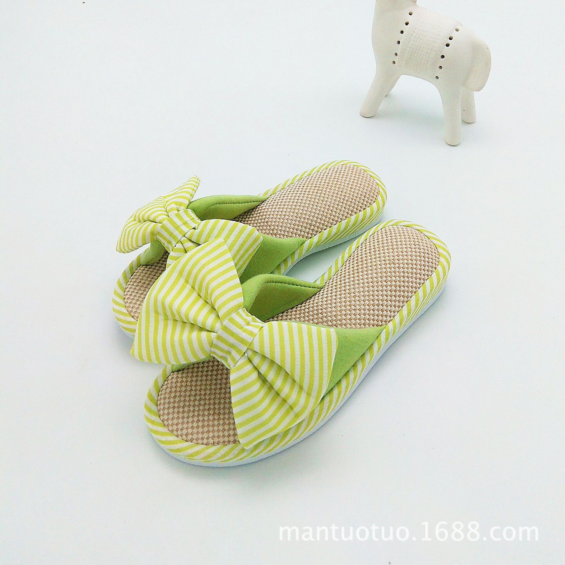 Intérieur maison pantoufles couleur bonbon printemps femmes chambre dessin animé noeud papillon dames diapositives confortable coton plancher lin maison chaussures: Vert clair / 38
