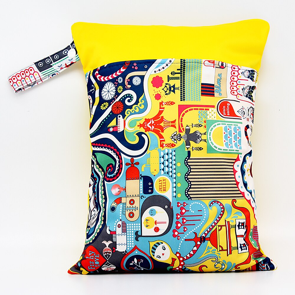 Goodbum Cartoon Cloth Diapers/Nappy And Diaper Bag Double Zipper And 3 layers Microfiber Diaper Cover Insert