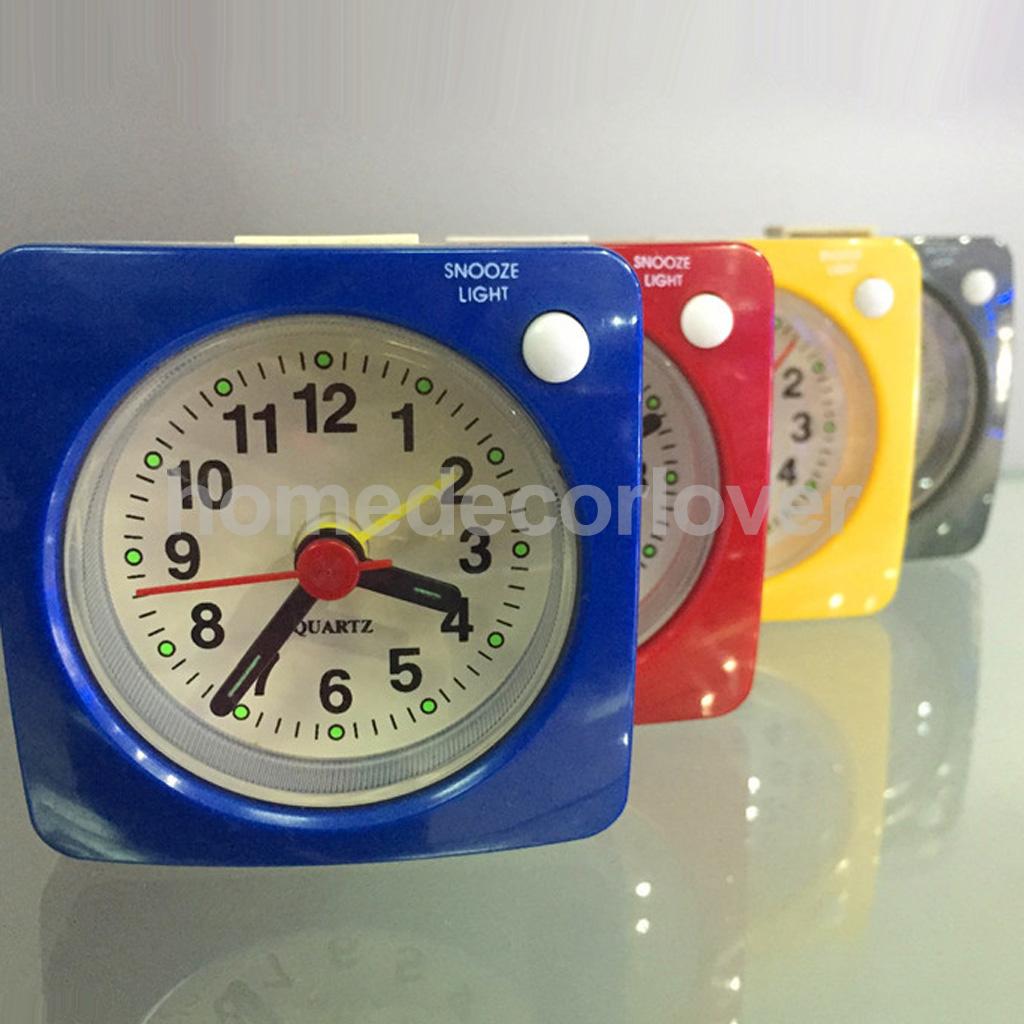 Ultra Kleine Wekker, Pieper Alarm, Stille Sweep, Met Nachtlampje En Snooze, reizen Nachtkastje Tafelblad Wekker: Yellow 