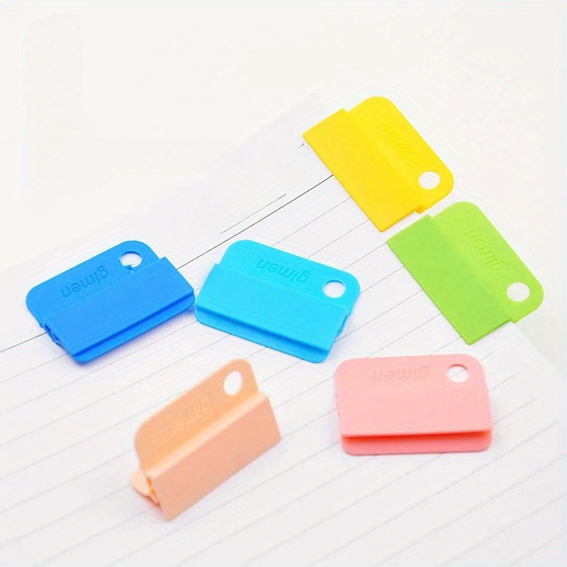 1 pakke med 6 stk. permer, assorterte farger, dokumentklips, kontorklips, til skolen, personlig dokumentorganisering og klassifisering