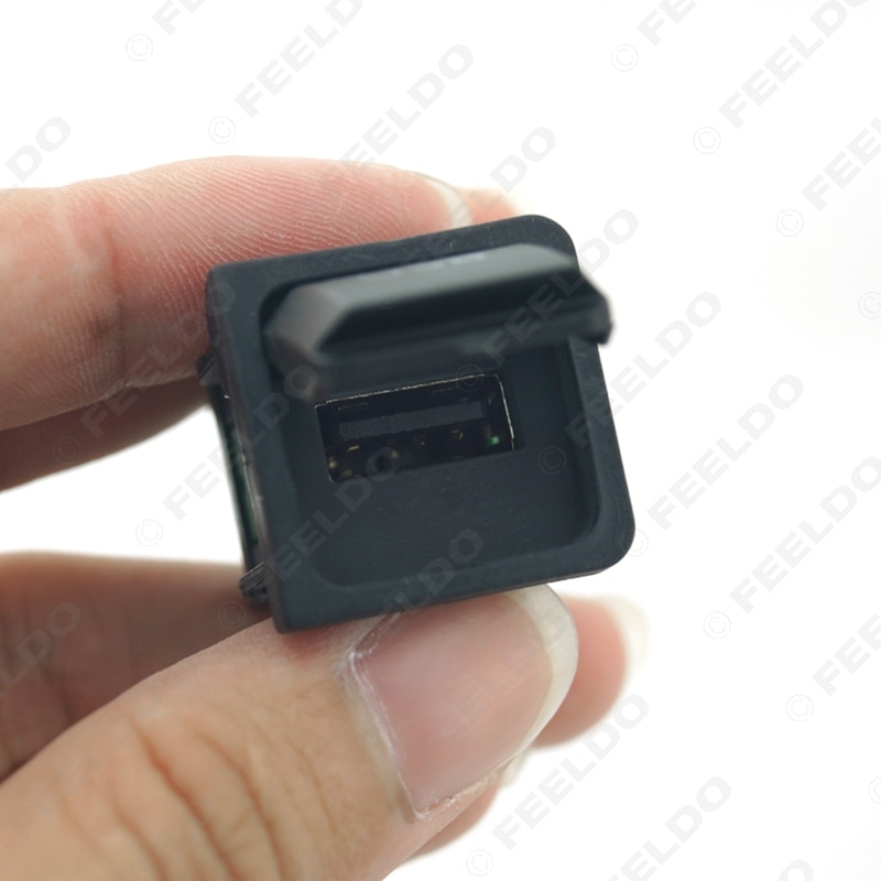 FEELDO coche OEM RCD510 RNS315 Cable USB con interruptor para VW Golf MK5 MK6 VI 5 6 Jetta CC Tiguan Passat B6 reposabrazos Posición # FD1698