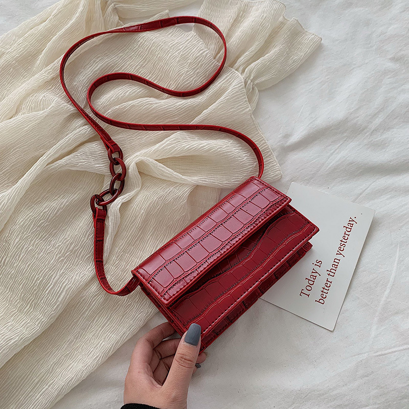 Crossbody Bags For Women Pu Leather Luxury Handbags Girl Bag Woman All-match Messenger Crocodile Grain Single Shoulder Package: Red trumpet