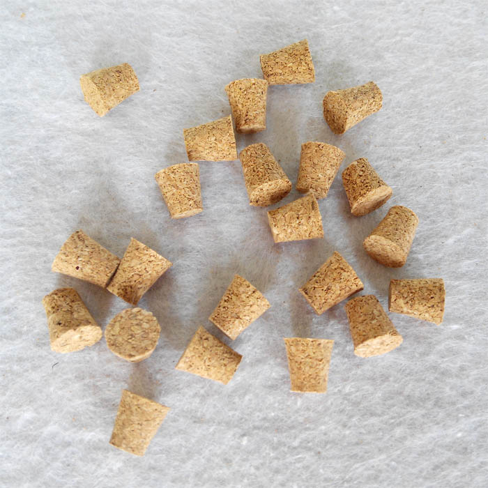 1000 stks/partij 7.5mm * 5mm * 8mm Drifting fles stopper Kleine fles en reageerbuis Kurk Phellos