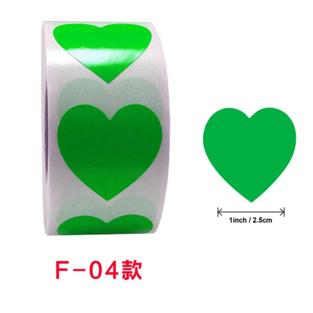 500 tarraa/rulla 2.5cm tyhjää valkoista pyöreää itseliimautuvaa tarraa, valkoiset sydäntiivistystarrat: Punainen