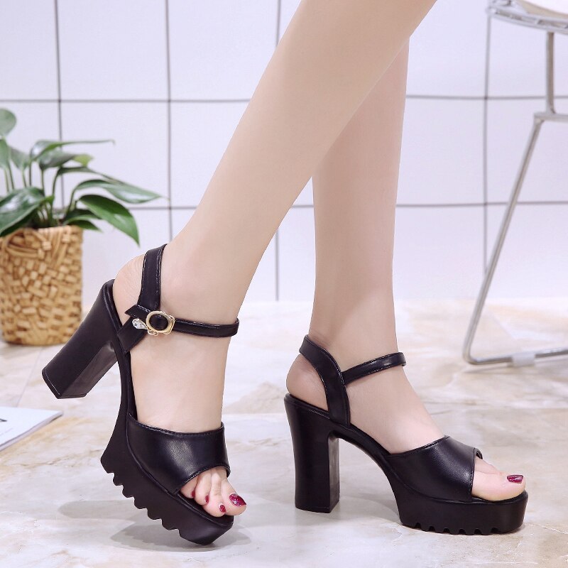 Vita kvinnor sandaler tjock klack plattform dam sandaler vattentät peep toe dam sandaler: Svart / 7.5