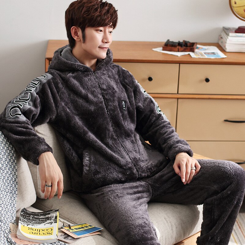 Pijamas gruesos de terciopelo para hombre, ropa de franela cálida para el hogar, de talla grande, para invierno