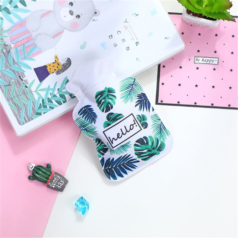 Winter Warm Injection Water Bottle Cute Cartoon Hand Warmer Water Bottle Student Dormitory Warm Baby Wärmflasche: small leaves