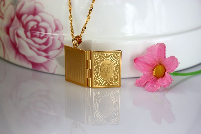 Guld farve islam allah muslim halskæde koranen koran bog loket æske vedhæng med kæde muhammed religion smykker