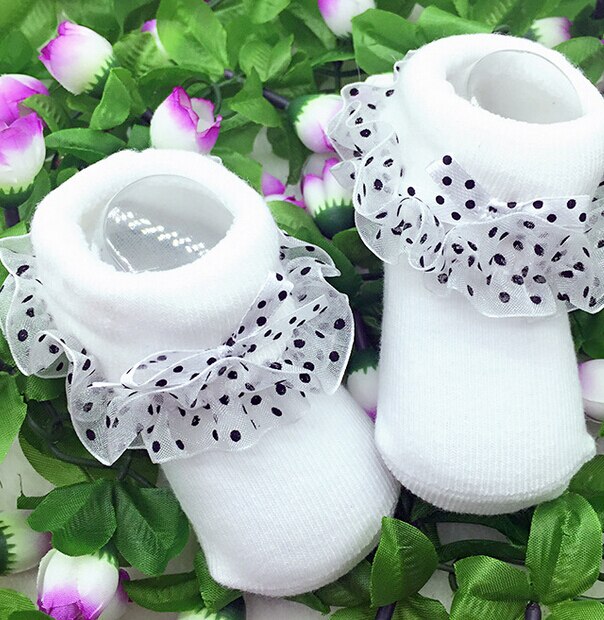 Nette Baby Mädchen Prinzessin Spitze Dot Tutu Socken Kinder Mädchen Neugeborene kind Weiche Stretch Socken Baumwolle Kurze Knöchel Hohe Socken sokken: WHITE