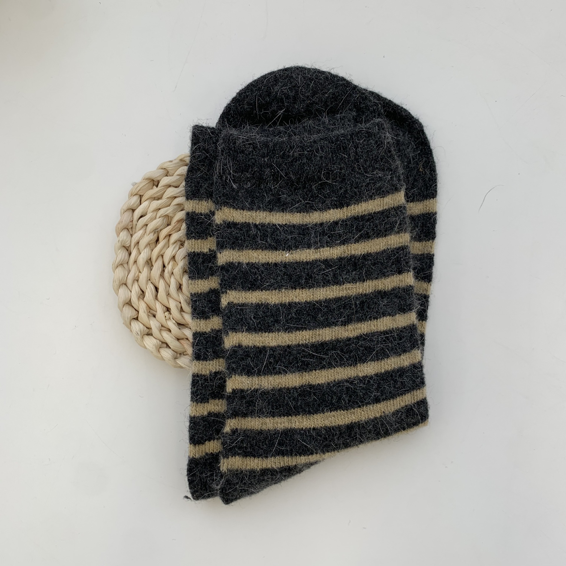 Chaussettes en poils de lapin pour femmes, décontractées à rayures, longues en laine de cachemire, hiver, épaisses et chaudes, Streetwear, chaussettes thermiques d&#39;équipage, , 20%: Dark Gray