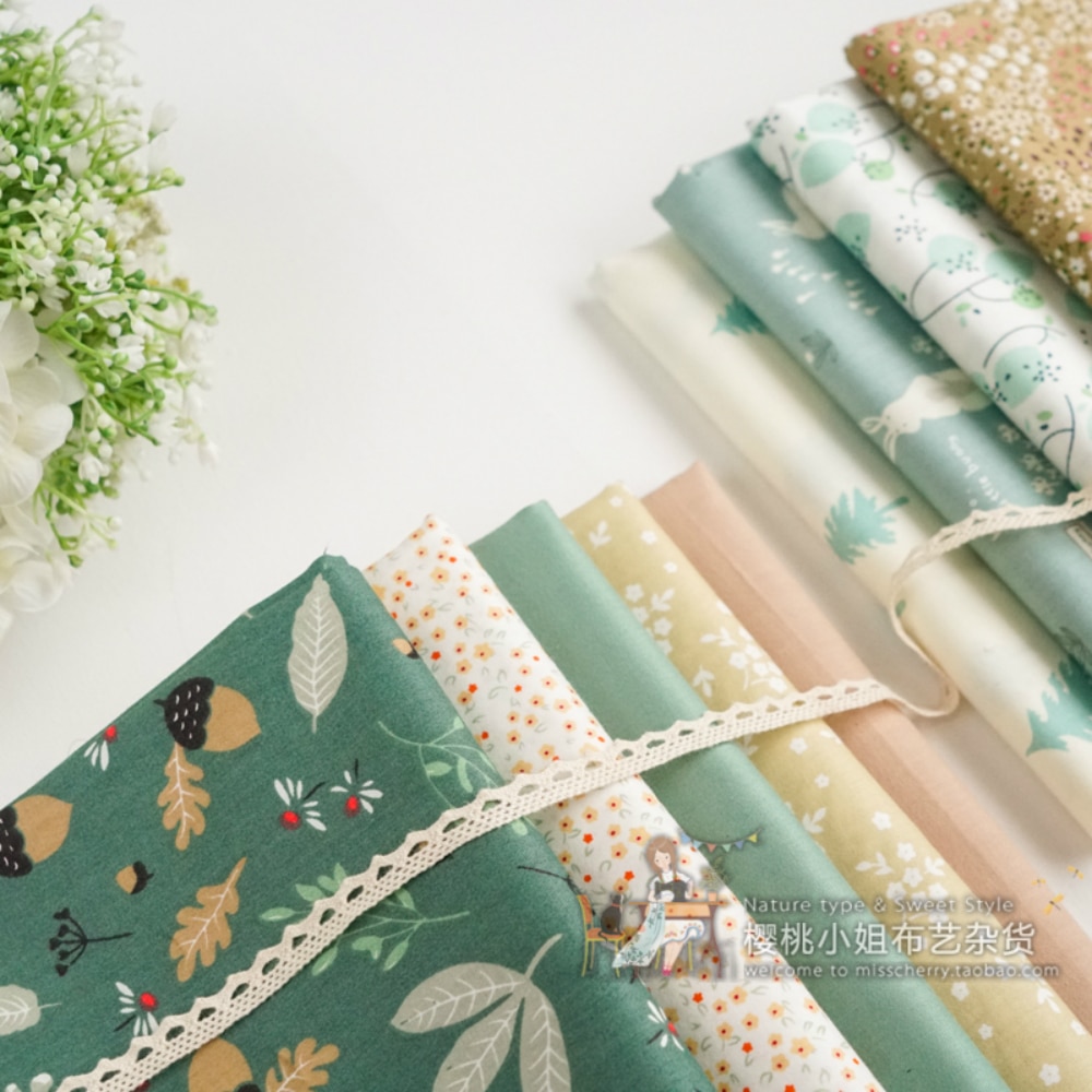 Grønt "fersk floral" Bomullsstoff - 160cm Bredde - 180g/m² - 100% Pustende Bomull