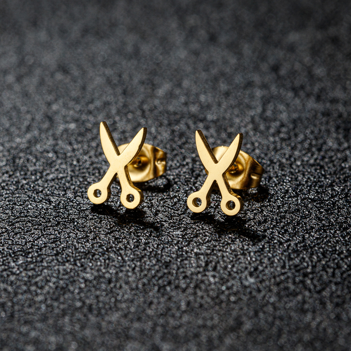 Roestvrijstalen Bliksemschicht Oor Piercing Oorbellen Meisje Punk Donder Gouden Trendy Vrouw Oorbel 2024 Premium Sieraden: green / Imitation Rhodium Plated