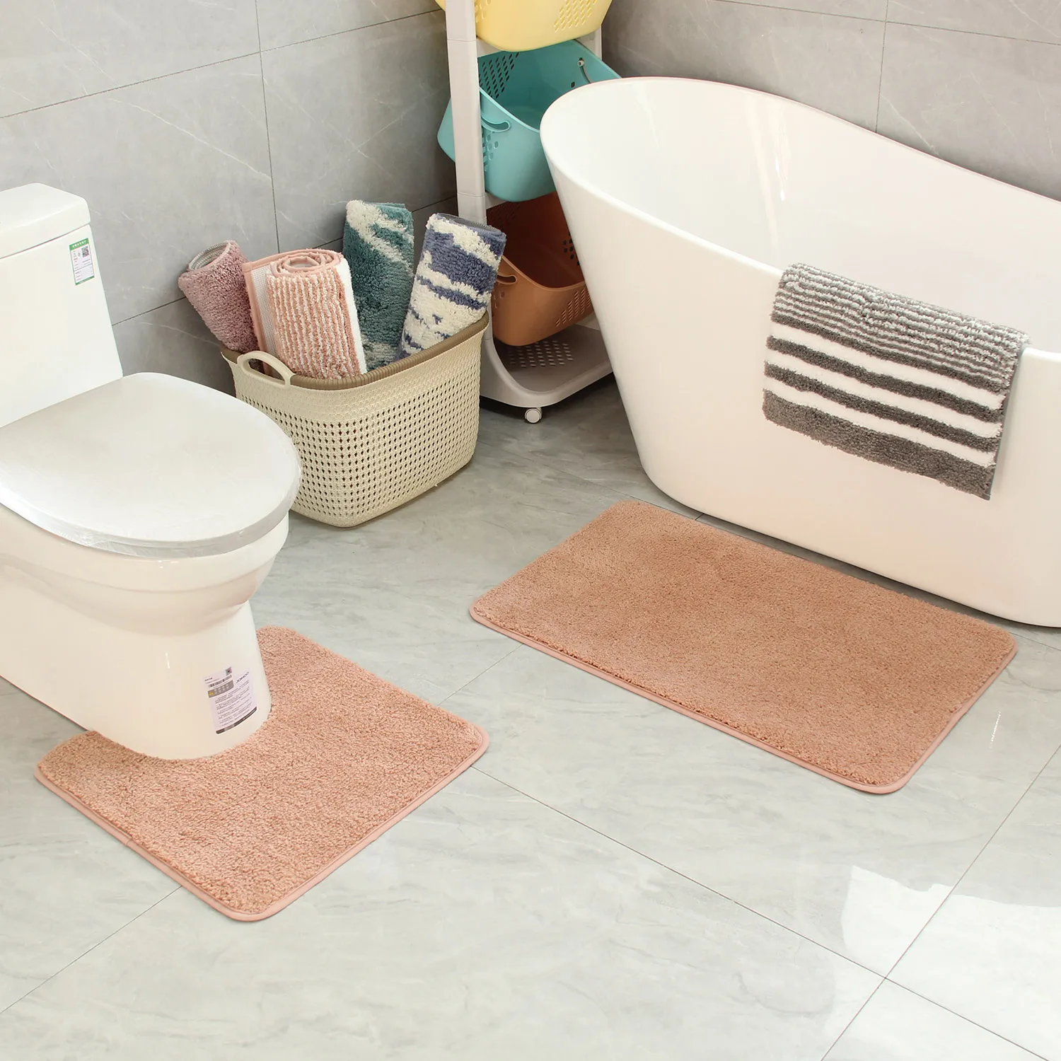 two-piece bathroom non-slip mat U-shaped set flocked absorbent foot mat for toilet and shower: Pink
