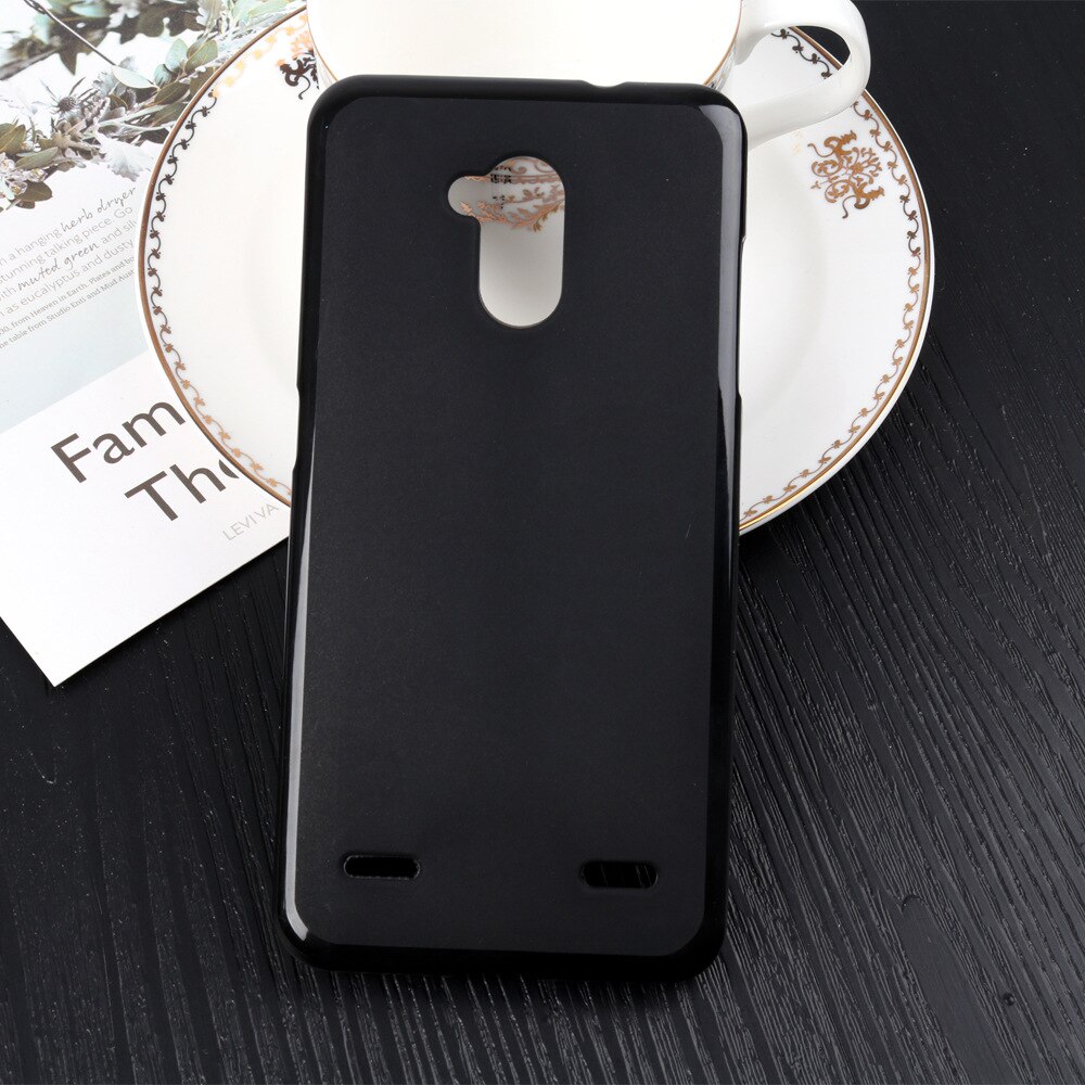 Ultradunne mobiele behuizing met bescherming van schurende zachte tpu-hoes voor de zte blade  v7 lite, ultradunne beschermhoes in zwart