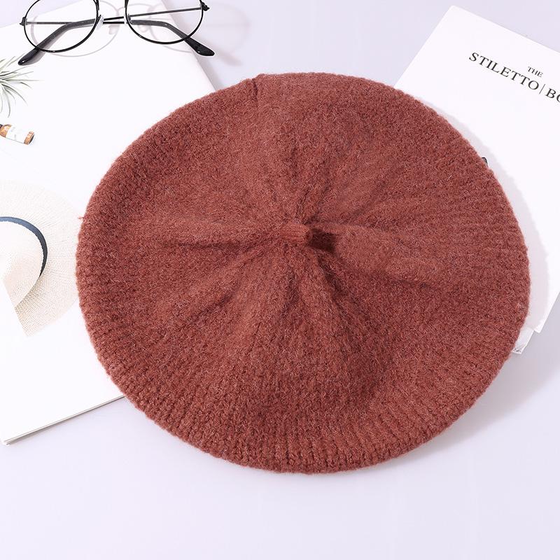 Ośmiokątny kapelusz żeńnarty beret kobiety jesień czapki zimowe robione na drutach dla kobiet dziania wełny duży rozmiar francuski kapelusz Gorras stałe: brązowy