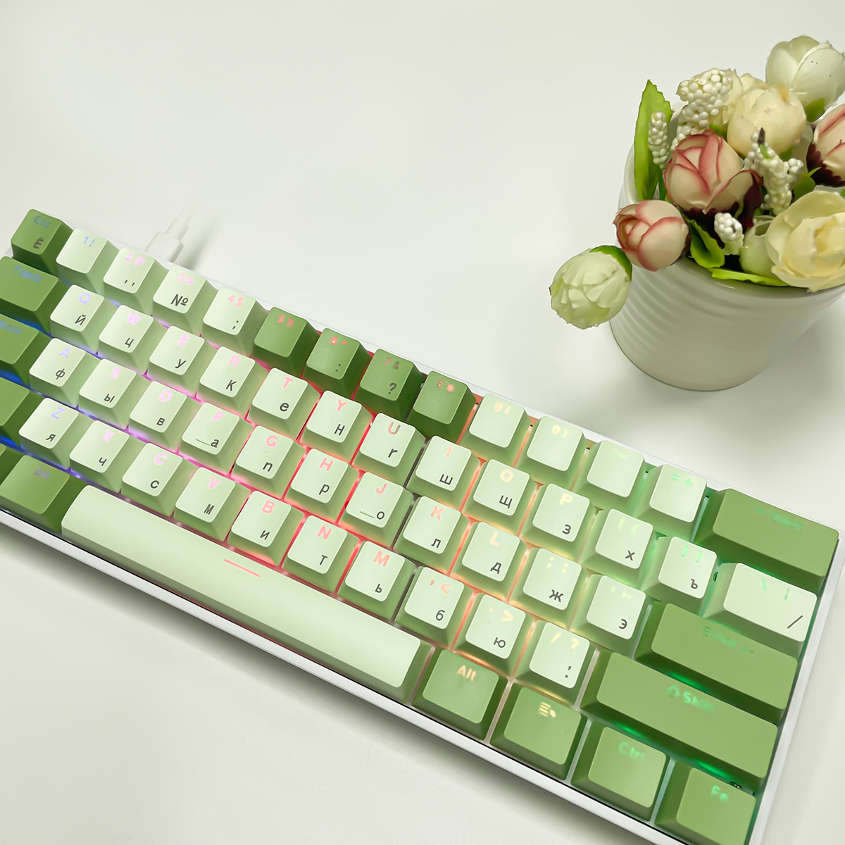 Russian Mechanical Keyboard with Cherry Matcha Shimmer Blueberry Theme Red Black Blue Brown Switch RGB Light Mechanical Keyboard