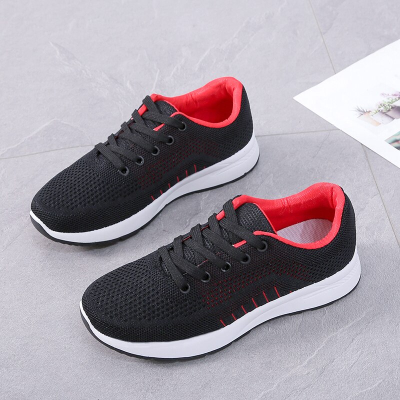 Tenis feminino kvinner tennissko utendørs lett sport treningssko tenis blancos joggesko tenis plataforma student flate sko 1: Svart 2 / 5