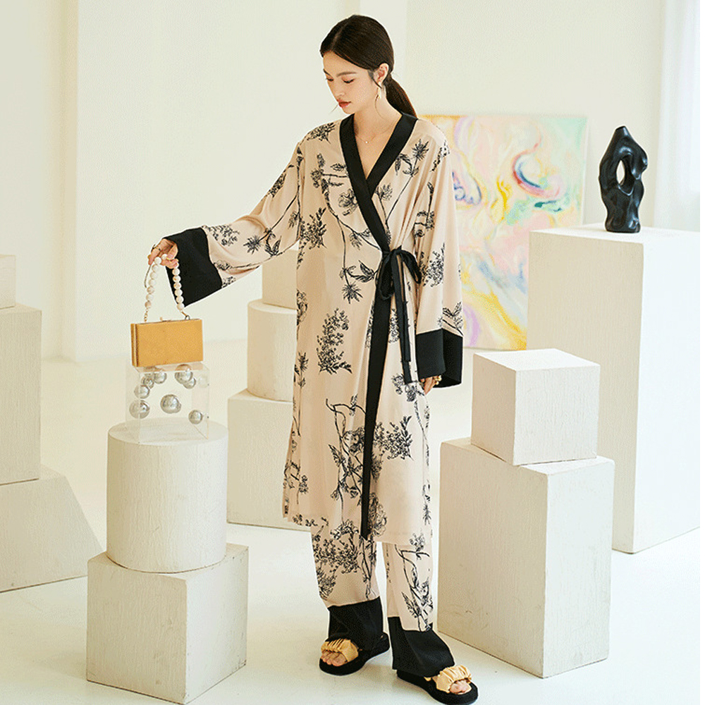 Pyjama en Satin de soie pour femmes, ensemble 2 pièces, imprimé chinois, Kimono, vêtements de nuit pour femmes, vêtements de détente, manches longues, chemise de nuit: M