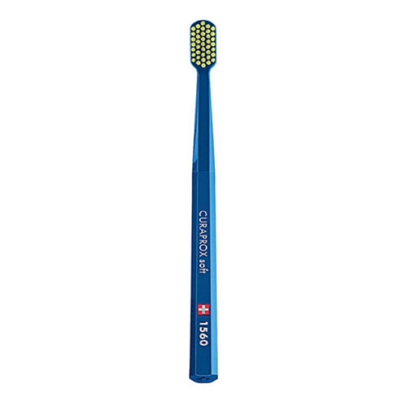 Brosse à dents souple Curaprox CS 1560