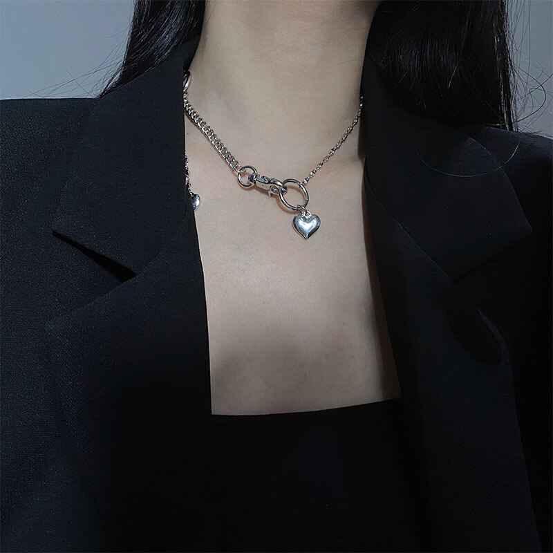 TIMEONLY Straße Stil Herz Anhänger Halsketten Umschalten Verschluss Aushöhlen Legierung Halskette Hüfte hüpfen Schmuck Party für Frauen Mädchen