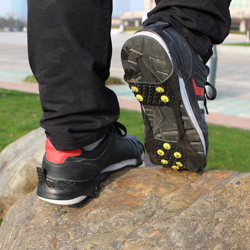 1 Paar Ijs Grips 10 Studs Anti-Slip Sneeuw Ijs Klimmen Schoen Spikes Grips Stijgijzers schoenplaten Overschoenen L0728