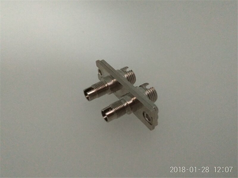 5pcs fibra di DIN-FC hybrid adattatore duplex femmina a femmina connettore Rettangolare SM MM metallo accoppiatore 0.2dB trasporto libero ELINK