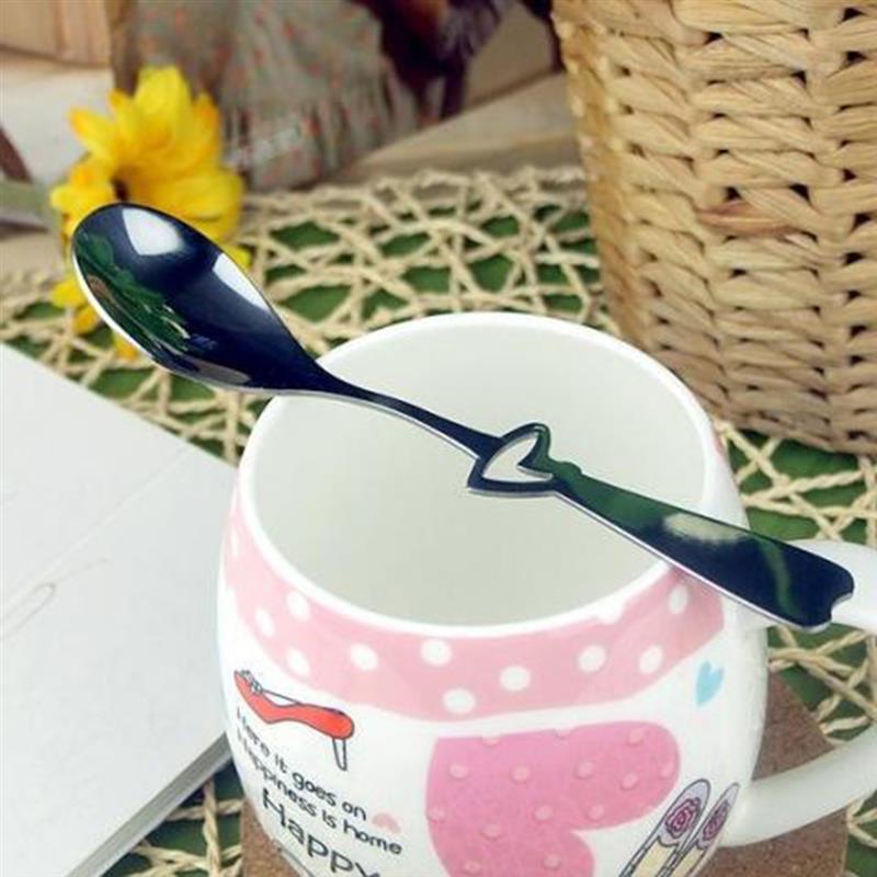 Cuchara agitadora de té y café de acero inoxidable, accesorio de porcelana con mango largo de corazón hueco, para postres, aperitivos y cucharas