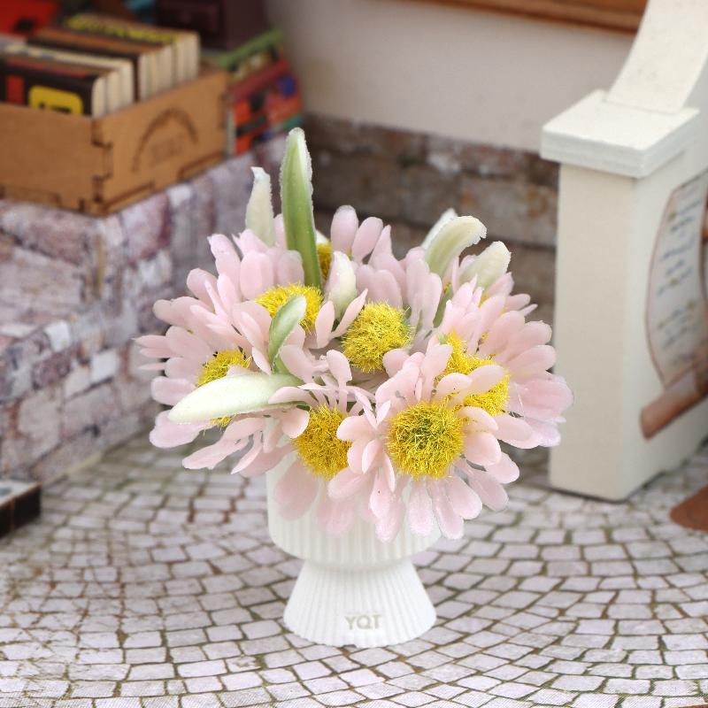 Miniature Flower Potted Plant Ornament Dollhouse Mini Bonsai Model Decoration Dolls House Micro Garden Scene Photography Props: Navy Blue