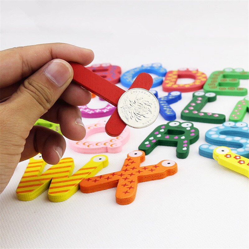 26 stk / parti børn diy træ alfabet håndværk pædagogiske scrabble bogstaver farverige håndværk puslespil magnet legetøj til børn