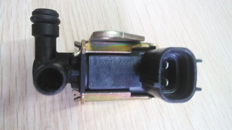 VALVE ASSY SOLENOID case for MITSUBISHI K5T46691 MN187611 VSV vacuum solenoid valve